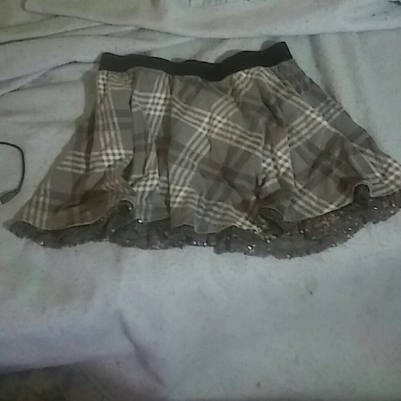 Clothes - Picture 2 of 5